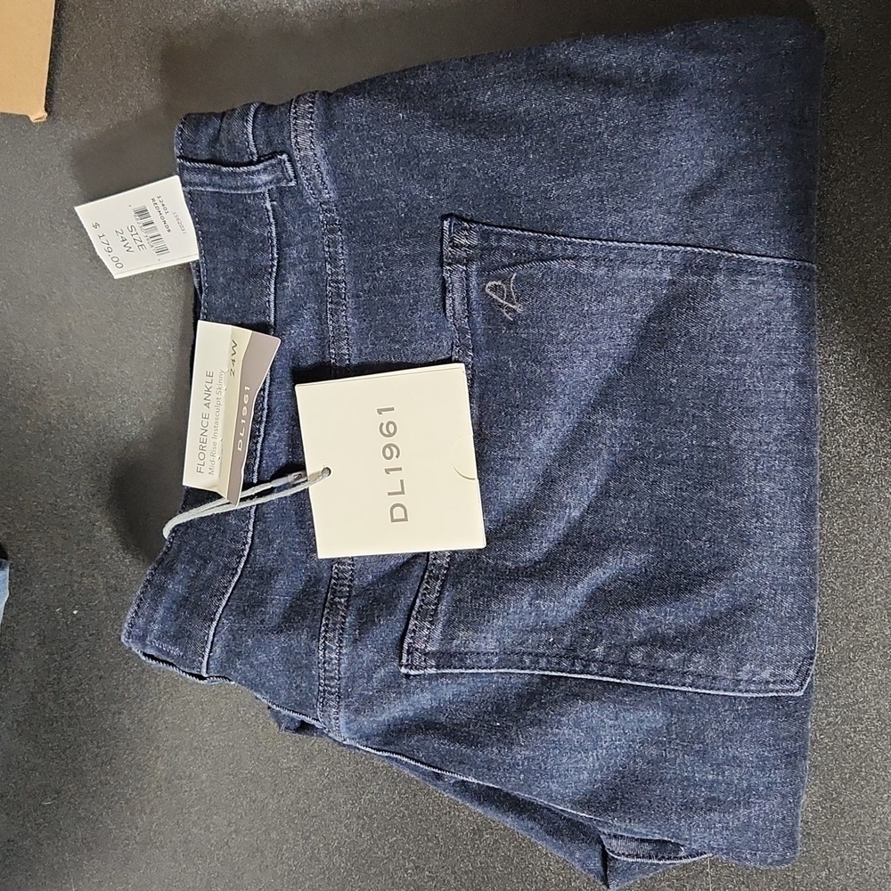 NWT DL1961 Florence Ankle Mid Rise Instasculpt Skinny Jeans size 24W